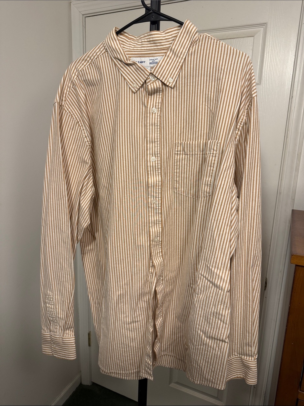 Old Navy Men's 3XLT Cream & Tan Striped Button-Down Shirt